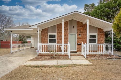 3656 Metric Dr, Hope Mills, NC, 28348-2227 | Card Image