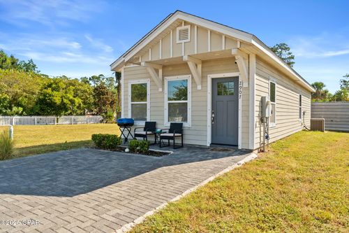 2907 Sarah Jean Ct, Panama City, FL, 32408-4966 | Card Image
