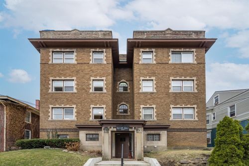 825 William Howard Taft Rd, Cincinnati, OH, 45206-1660 | Card Image