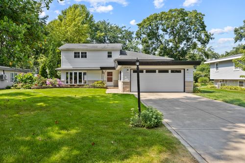 22W506 Arbor Ln, Glen Ellyn, IL, 60137-7414 | Card Image