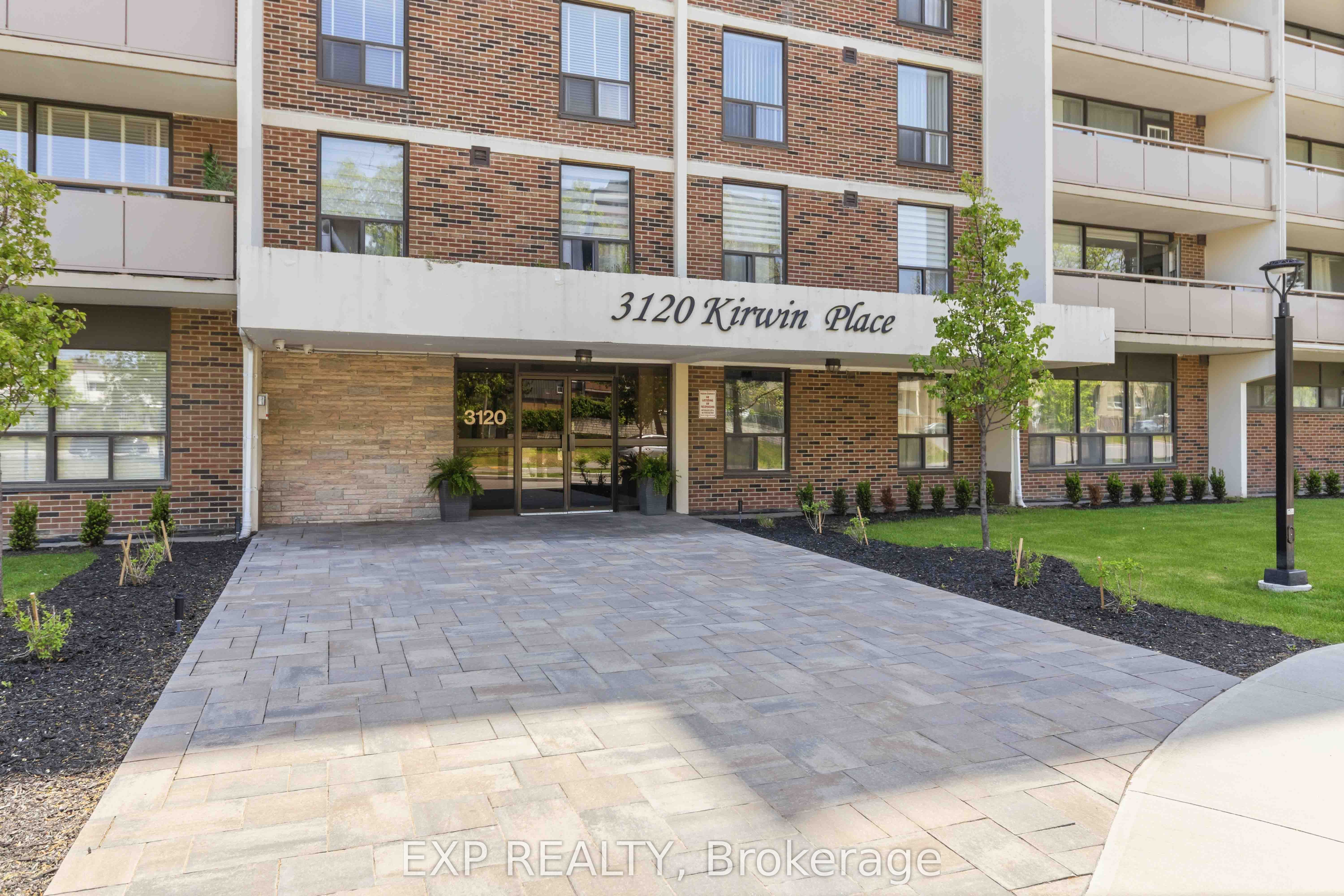 Residential in Mississauga 4