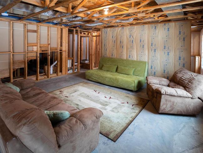 Spacious 'future' family room | Image 36