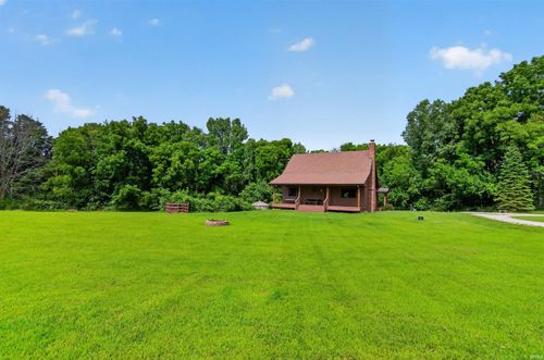 16600 4b Rd, Plymouth, IN, 46563-9719 | Card Image
