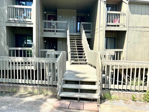 61-9326 S Lake Ridge Dr, Bloomington, IN, 47401-9503 | Card Image