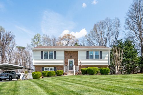1136 Coolbrook Rd, Bedford, VA, 24523-2406 | Card Image