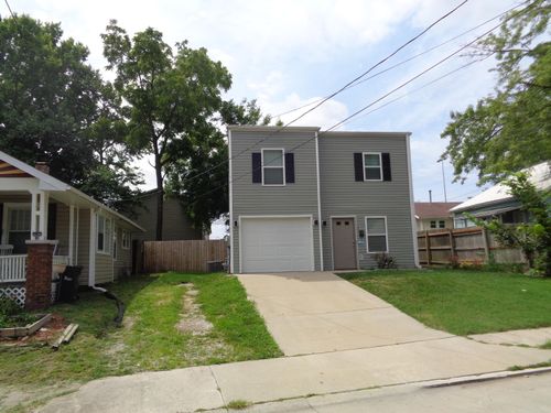 811 N 6th St, COLUMBIA, MO, 65201 | Card Image