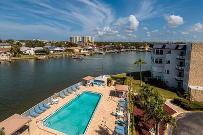 502 - 5960 30th Avenue S, Condo with 3 bedrooms, 2 bathrooms and null parking in Gulfport FL | Image 3