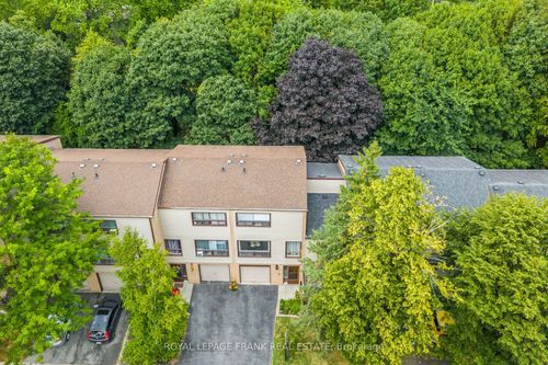 9 The Bridle Path, Bowmanville, ON, L1C3W1 | Card Image