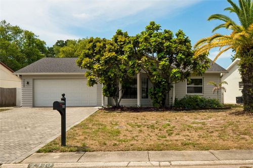 7900 Cayuga Dr, NEW PORT RICHEY, FL, 34653-2132 | Card Image