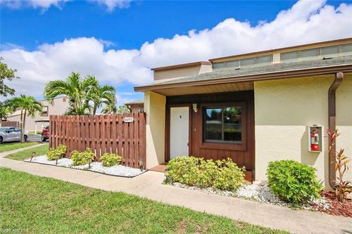 8849 Somerset Blvd, FORT MYERS, FL, 33919-4861 | Card Image