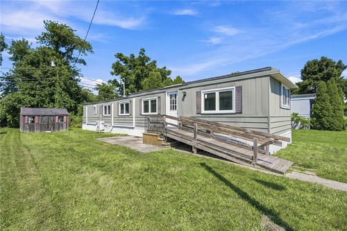 21 Cathy Cir, Portsmouth, RI, 02871-1153 | Card Image