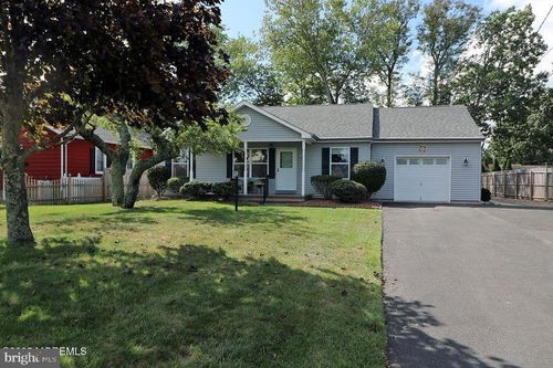 707 Beach Blvd, Forked River, NJ, 08731-4933 | Card Image