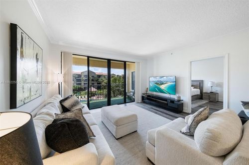apt-301-800 Uno Lago Dr, Juno Beach, FL, 33408-5803 | Card Image