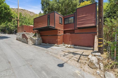 670 Woodland Dr, Sierra Madre, CA, 91024-1446 | Card Image