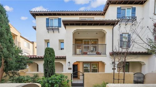 10548 Acorn Pl, Los Alamitos, CA, 90720-4971 | Card Image