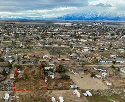 1372 Kim Pl, Minden, NV, 89423-9076 | Card Image