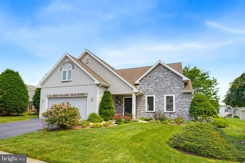 821 Cambridge Dr, MANHEIM, PA, 17545-8406 | Card Image