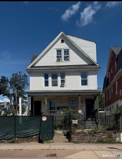 1572 Park St, Hartford, CT, 06106-2153 | Card Image