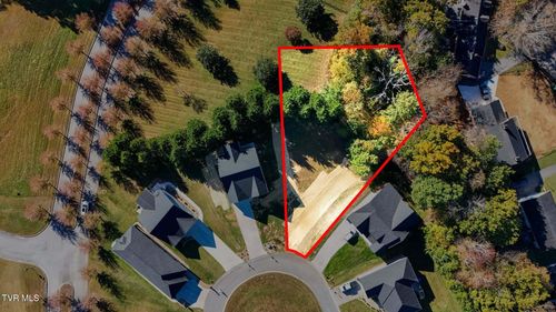 245 Oak View Cir, Bristol, TN, 37620-3145 | Card Image