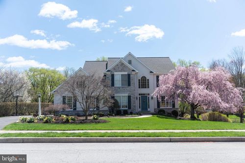 1204 Cardinal Way Rd, HUMMELSTOWN, PA, 17036-8548 | Card Image