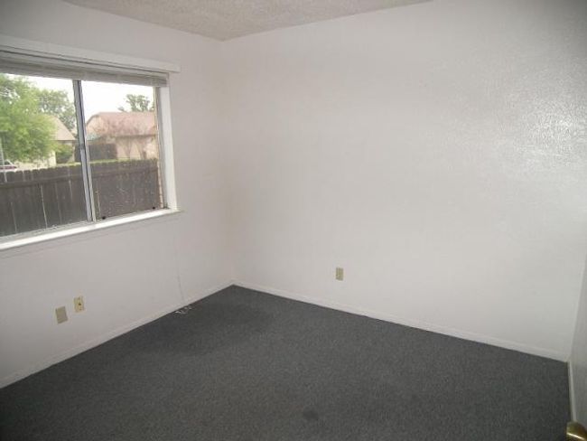A - 1915 Prairie Knoll Ct, Home with 2 bedrooms, 1 bathrooms and 1 parking in Austin TX | Image 9