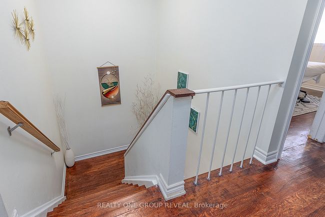 839 Modlin Rd, House attached with 5 bedrooms, 3 bathrooms and 3 parking in Pickering ON | Image 12