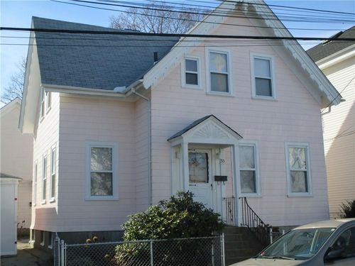 2-35 Mary Ave, East Providence, RI, 02914-3516 | Card Image
