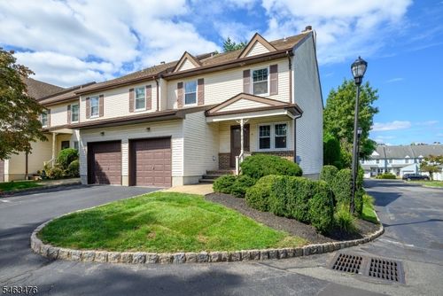 6-1168 Lake Ave, Clark, NJ, 07066-2745 | Card Image