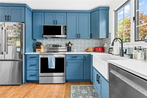 unit-806-735 Willett Ave, Riverside, RI, 02915-2672 | Card Image