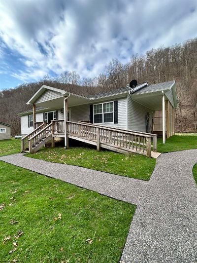 7851 Clover Run Road, House other with 3 bedrooms, 2 bathrooms and 3 parking in Parsons WV | Image 3