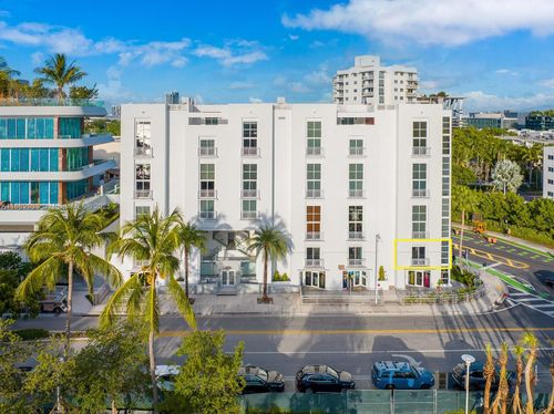 201-1701 Sunset Harbour Dr, Miami Beach, FL, 33139 | Card Image