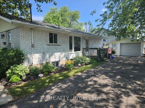 4132 Campbell Ave, Niagara Falls, ON, L2G6R4 | Card Image