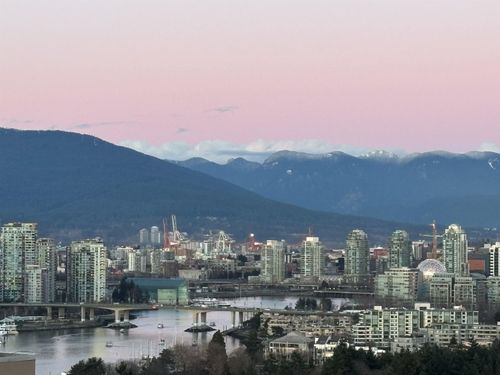 ph-1268 W Broadway, Vancouver, BC, V6H1G6 | Card Image