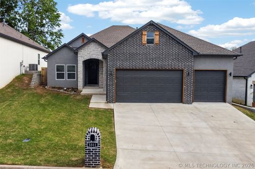 3311 Harbour Town Pl, Claremore, OK, 74019-4914 | Card Image