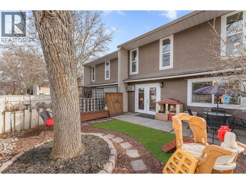 10-217 Franklyn Rd, Kelowna, BC, V1X6A9 | Card Image