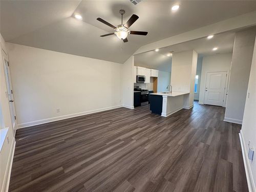 9100 Blackfork Ln, Oklahoma City, OK, 73160-3208 | Card Image