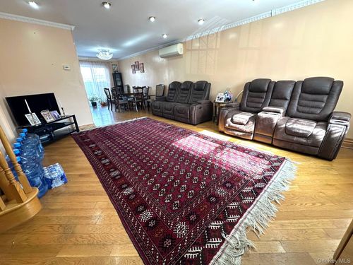 150-43 77th Rd, Flushing, NY, 11367-3422 | Card Image