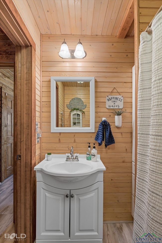 4120 Cypress Village Rd, House other with 3 bedrooms, 3 bathrooms and null parking in Karnack TX | Image 20