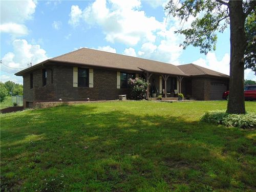 22506 E 291st St, Harrisonville, MO, 64701-8146 | Card Image