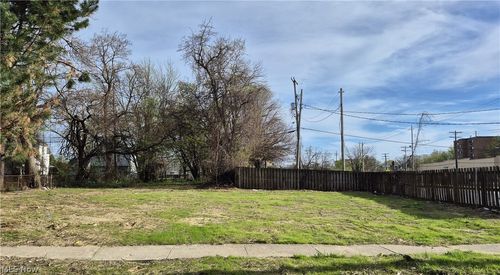 10510 Olivet Ave, Cleveland, OH, 44108-3522 | Card Image