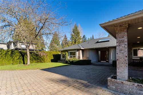 225 Holland Rd, Nanaimo, BC, V9R6T4 | Card Image