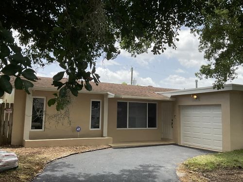 10270 Nw 24th Ct, Sunrise, FL, 33322-2628 | Card Image