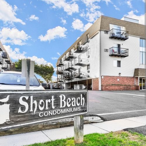 unit-106-115 Short Beach Rd, Stratford, CT, 06615-7670 | Card Image