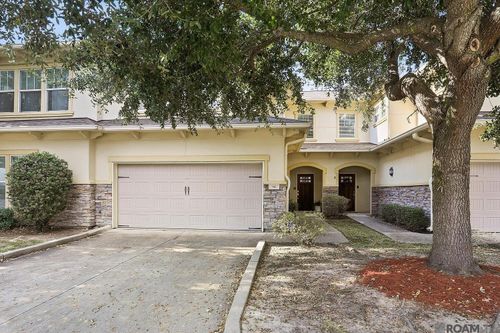 apt-702-8000 Stonelake Village Ave, Baton Rouge, LA, 70820-8767 | Card Image