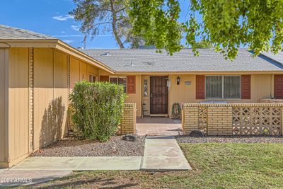 13605 N Redwood Drive, Home with 2 bedrooms, 2 bathrooms and null parking in Sun City AZ | Image 3