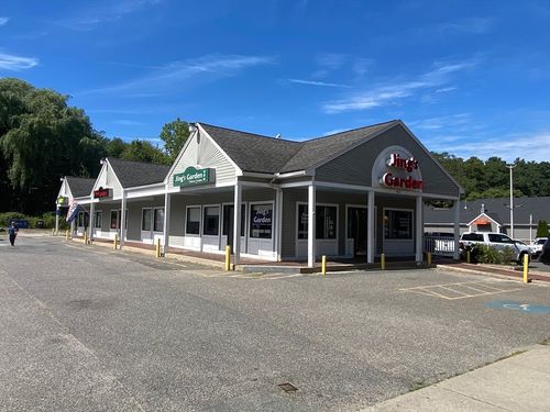 461 Washington St, Holliston, MA, 01746-1815 | Card Image
