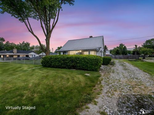 20212 Northline Rd, Taylor, MI, 48180-4787 | Card Image