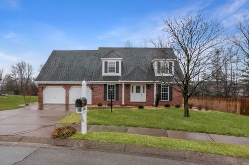 4266 Foxmoor Dr, Newburgh, IN, 47630-2386 | Card Image