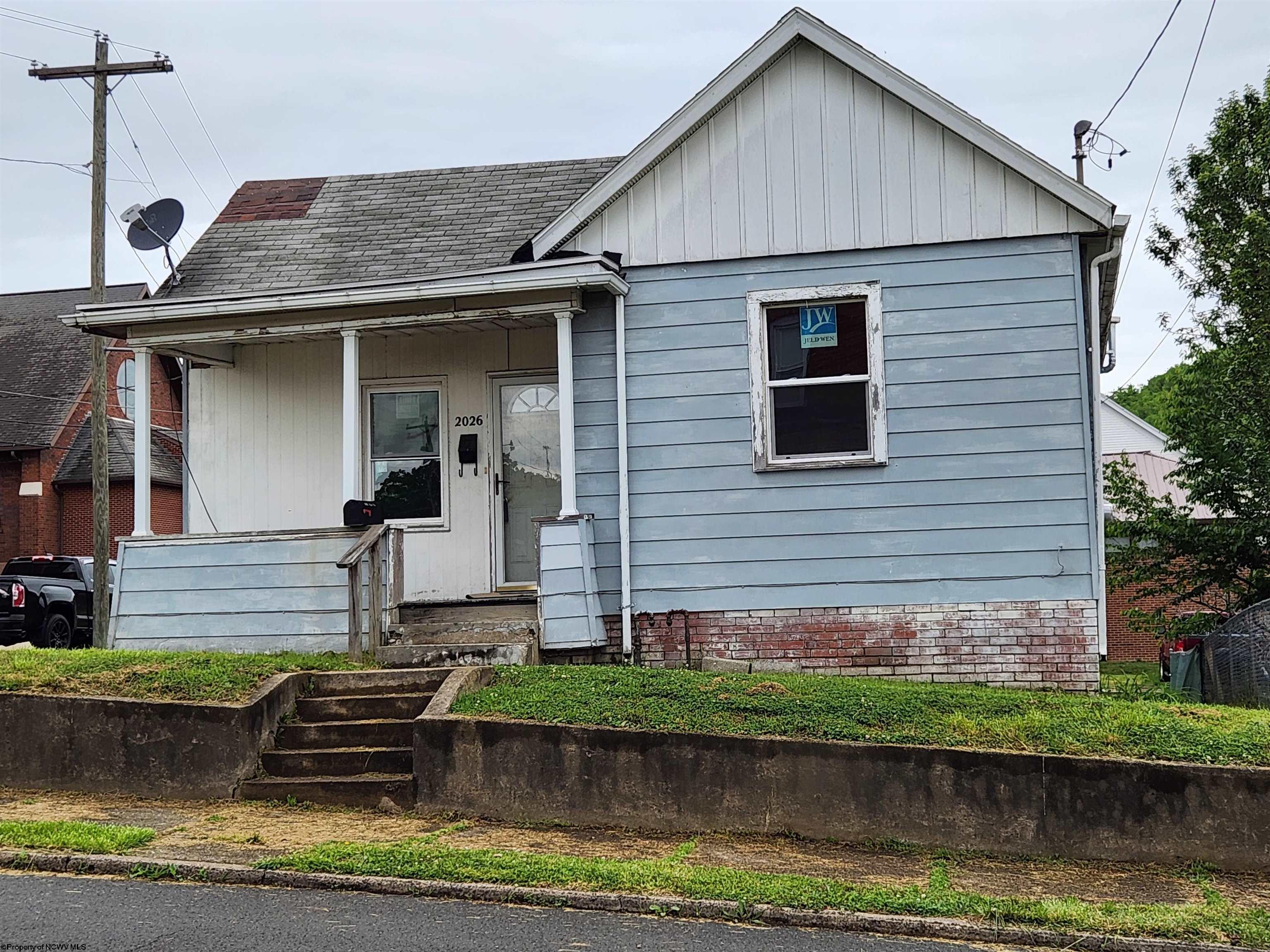 Goff Ave, Clarksburg, WV 26301