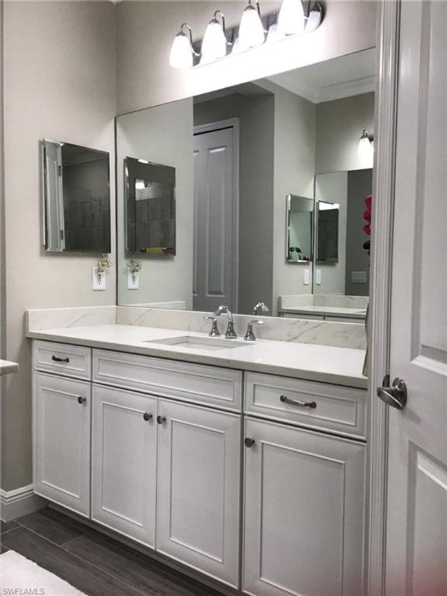 2191 Marquesa Cir, Condo with 2 bedrooms, 2 bathrooms and null parking in NAPLES FL | Image 13